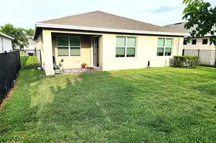 2841 NE Breezeway Cir, Jensen Beach, FL 34957 - Photo 33