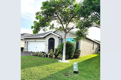 2841 NE Breezeway Circle, Jensen Beach, FL 34957 - Photo 3