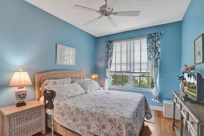 7204 Ashford Lane, Boynton Beach, FL 33472 - Photo 23