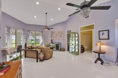 7204 Ashford Lane, Boynton Beach, FL 33472 - Photo 5