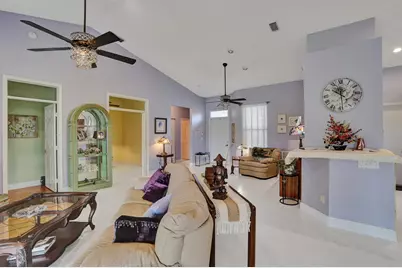 7204 Ashford Lane, Boynton Beach, FL 33472 - Photo 9