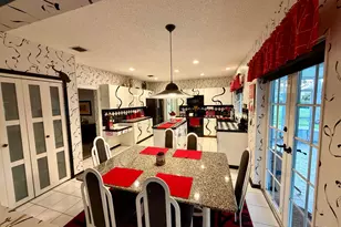 10319 Grove St, Cooper City, FL 33328 - Photo 9