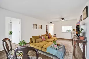 9460 Tangerine Pl, Davie, FL 33324 - Photo 11