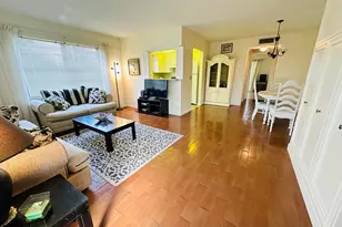 8 Grantham D, Deerfield Beach, FL 33442 - Photo 5