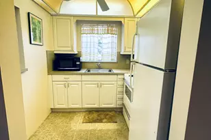 8 Grantham D, Deerfield Beach, FL 33442 - Photo 9