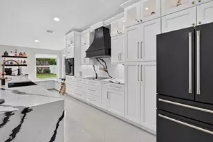 4858 Classic Dr, West Palm Beach, FL 33417 - Photo 41