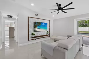 4858 Classic Dr, West Palm Beach, FL 33417 - Photo 45
