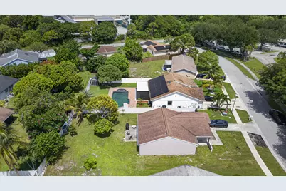 4858 Classic Drive, West Palm Beach, FL 33417 - Photo 17