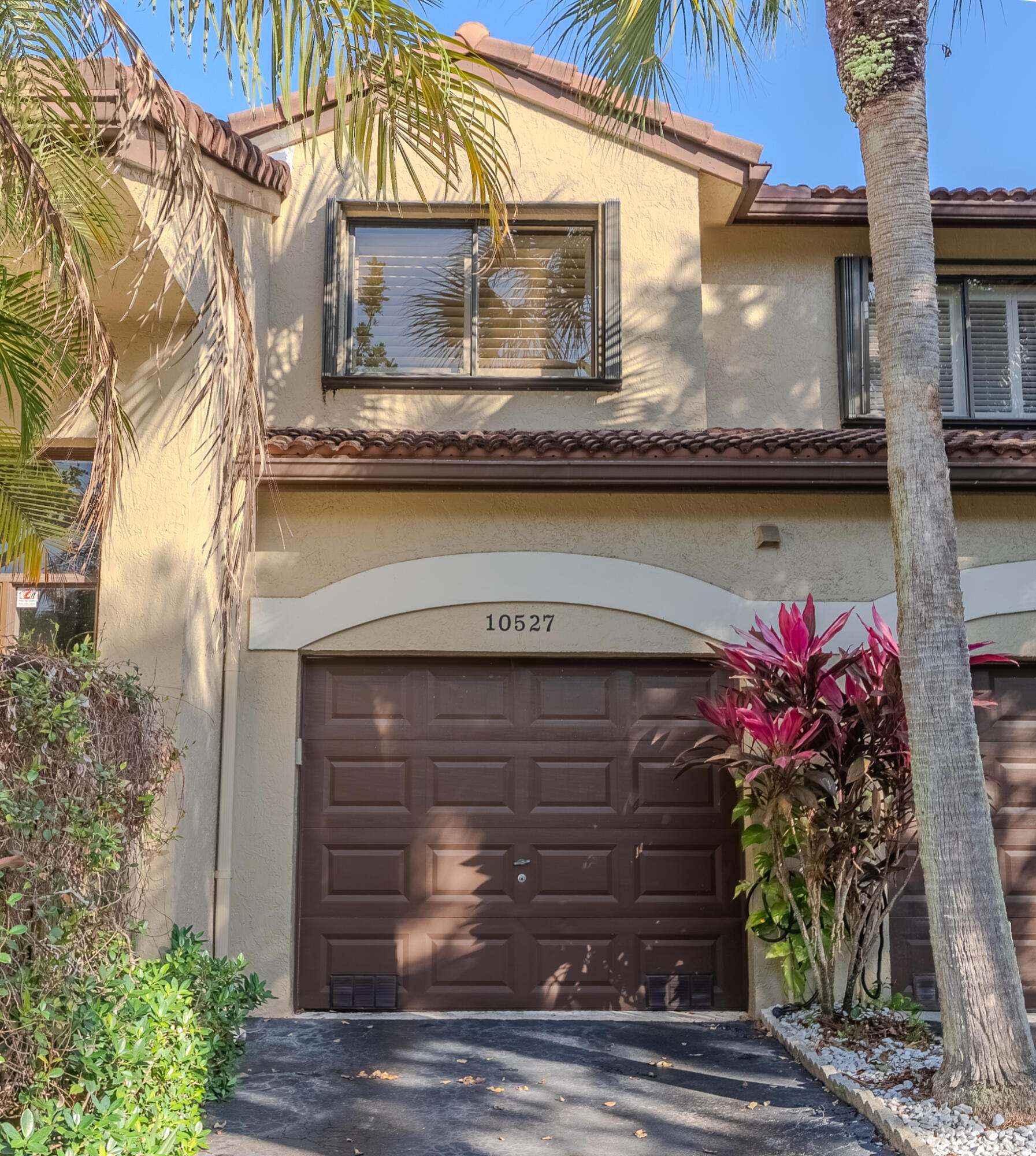 10527 NW 10th St #B-130 - 10527 NW 10th St #B-130, Plantation, FL 33322 Luxury Property | Jose Angel Pina