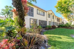 10527 NW 10th St, Plantation, FL 33322 - Photo 15