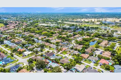 7461 NW 35th Street, Lauderhill, FL 33319 - Photo 43