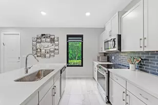405 NW 17th St, Fort Lauderdale, FL 33311 - Photo 7