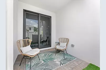 405 NW 17th Street, Fort Lauderdale, FL 33311 - Photo 15
