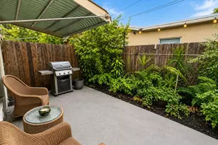 1366 SE 4th Ave, Deerfield Beach, FL 33441 - Photo 17