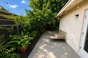 1366 SE 4th Ave, Deerfield Beach, FL 33441 - Photo 15