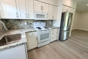 2020 NE 56th Ct, Fort Lauderdale, FL 33308 - Photo 3
