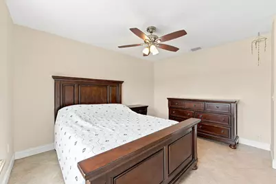 381 NE Surfside Avenue, Port Saint Lucie, FL 34983 - Photo 33