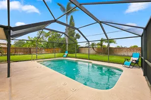 381 NE Surfside Ave, Port Saint Lucie, FL 34983 - Photo 45