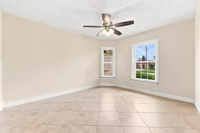 381 NE Surfside Avenue, Port Saint Lucie, FL 34983 - Photo 25
