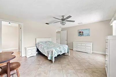 381 NE Surfside Avenue, Port Saint Lucie, FL 34983 - Photo 29