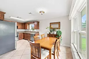 381 NE Surfside Ave, Port Saint Lucie, FL 34983 - Photo 19
