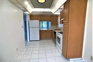 8360 Sands Point Blvd, Tamarac, FL 33321 - Photo 5