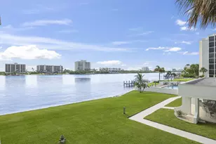 19800 N Sandpointe Bay N Dr N, Tequesta, FL 33469 - Photo 11