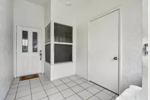 10924 SE Stonehill Ln, Hobe Sound, FL 33455 - Photo 3