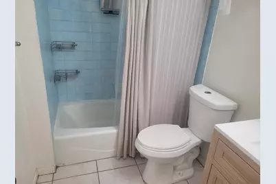 109 E Central Boulevard, Lantana, FL 33462 - Photo 7