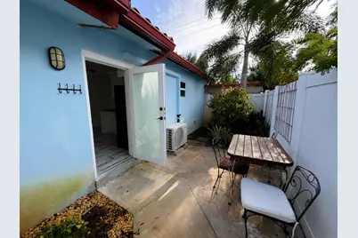 3837 NE 17th Avenue, Pompano Beach, FL 33064 - Photo 3