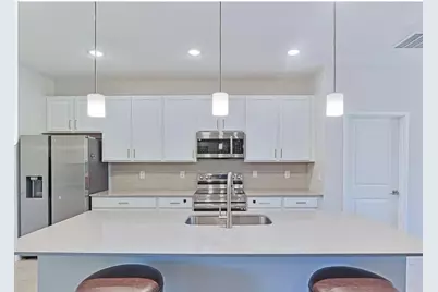 951 Sareta Street SE, Palm Bay, FL 32909 - Photo 5