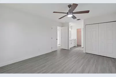 302 SW Kentwood Road, Port Saint Lucie, FL 34953 - Photo 25