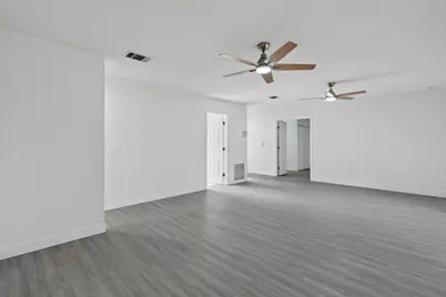 302 SW Kentwood Road, Port Saint Lucie, FL 34953 - Photo 17