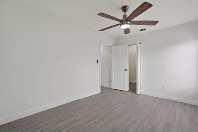 302 SW Kentwood Road, Port Saint Lucie, FL 34953 - Photo 21