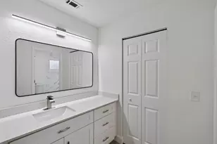 302 SW Kentwood Rd, Port Saint Lucie, FL 34953 - Photo 29