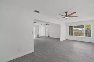 302 SW Kentwood Rd, Port Saint Lucie, FL 34953 - Photo 11