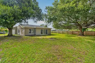 302 SW Kentwood Rd, Port Saint Lucie, FL 34953 - Photo 3