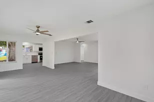 302 SW Kentwood Rd, Port Saint Lucie, FL 34953 - Photo 13