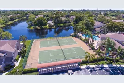 2269 Discovery Circle W, Deerfield Beach, FL 33442 - Photo 47