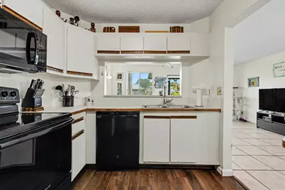 2269 Discovery Circle W, Deerfield Beach, FL 33442 - Photo 15