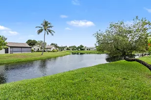 2269 Discovery Cir W, Deerfield Beach, FL 33442 - Photo 27