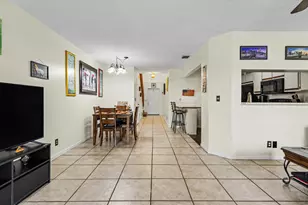 2269 Discovery Cir W, Deerfield Beach, FL 33442 - Photo 9
