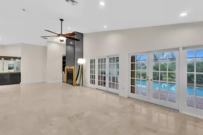 22595 Esplanada Circle W, Boca Raton, FL 33433 - Photo 13