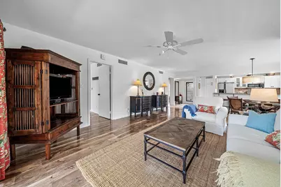 523 Brackenwood Place, Palm Beach Gardens, FL 33418 - Photo 9