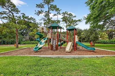 523 Brackenwood Place, Palm Beach Gardens, FL 33418 - Photo 33