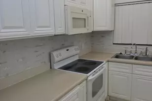2245 Fillmore St, Hollywood, FL 33020 - Photo 9