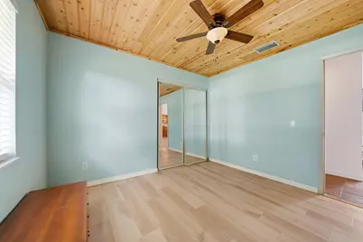 7980 21st Street SW, Vero Beach, FL 32968 - Photo 21