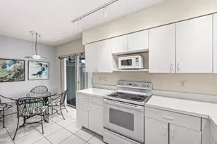 7408 Lake Meadow Way, Boynton Beach, FL 33437 - Photo 13