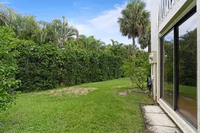 3130 Kingswood Terrace, Boca Raton, FL 33431 - Photo 17