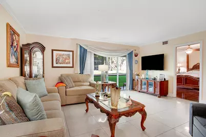 211 S Hollybrook Drive #107, Pembroke Pines, FL 33025 - Photo 5